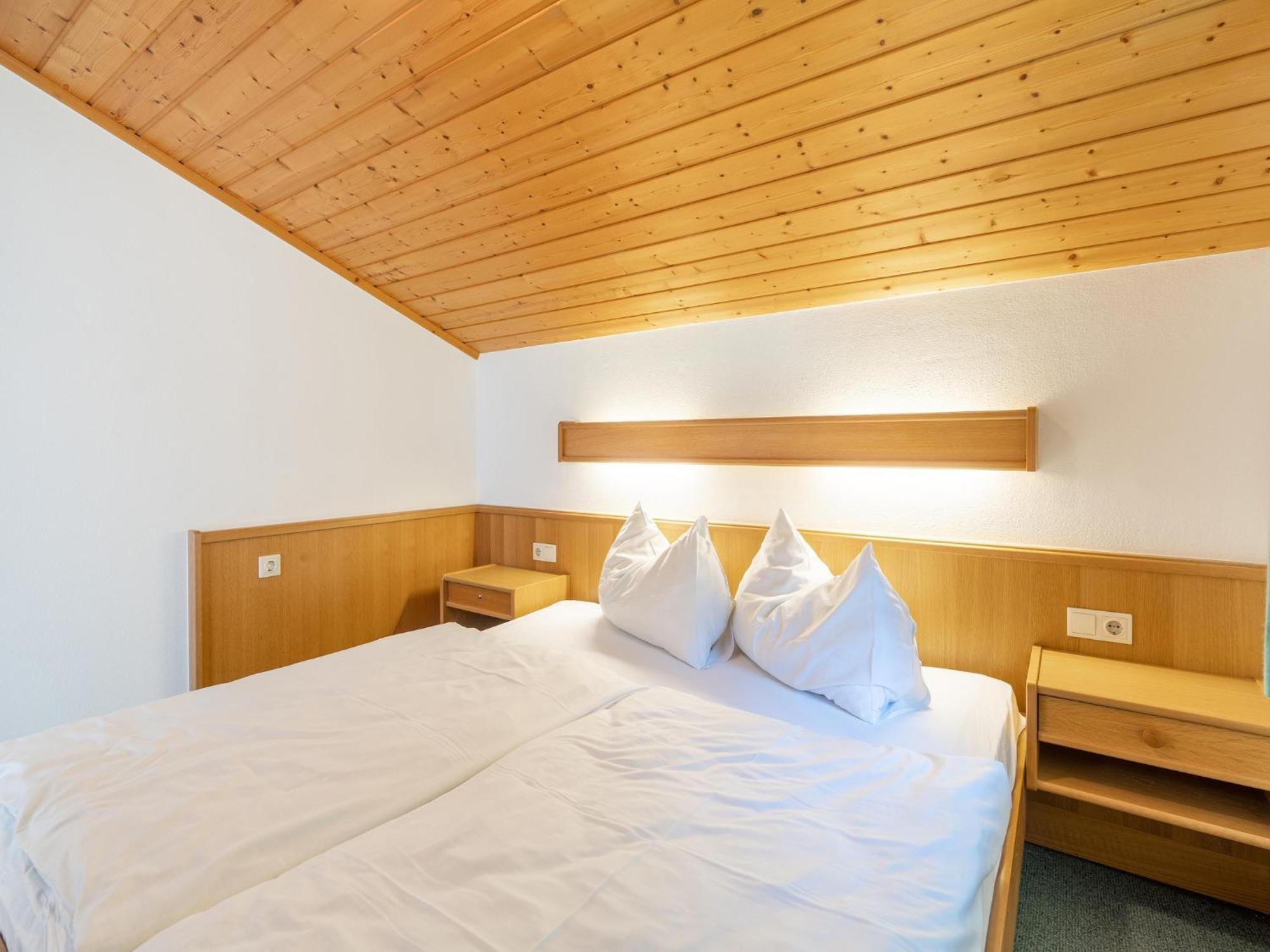 Beautiful Apartment In Mittersill With Balcony Eksteriør bilde