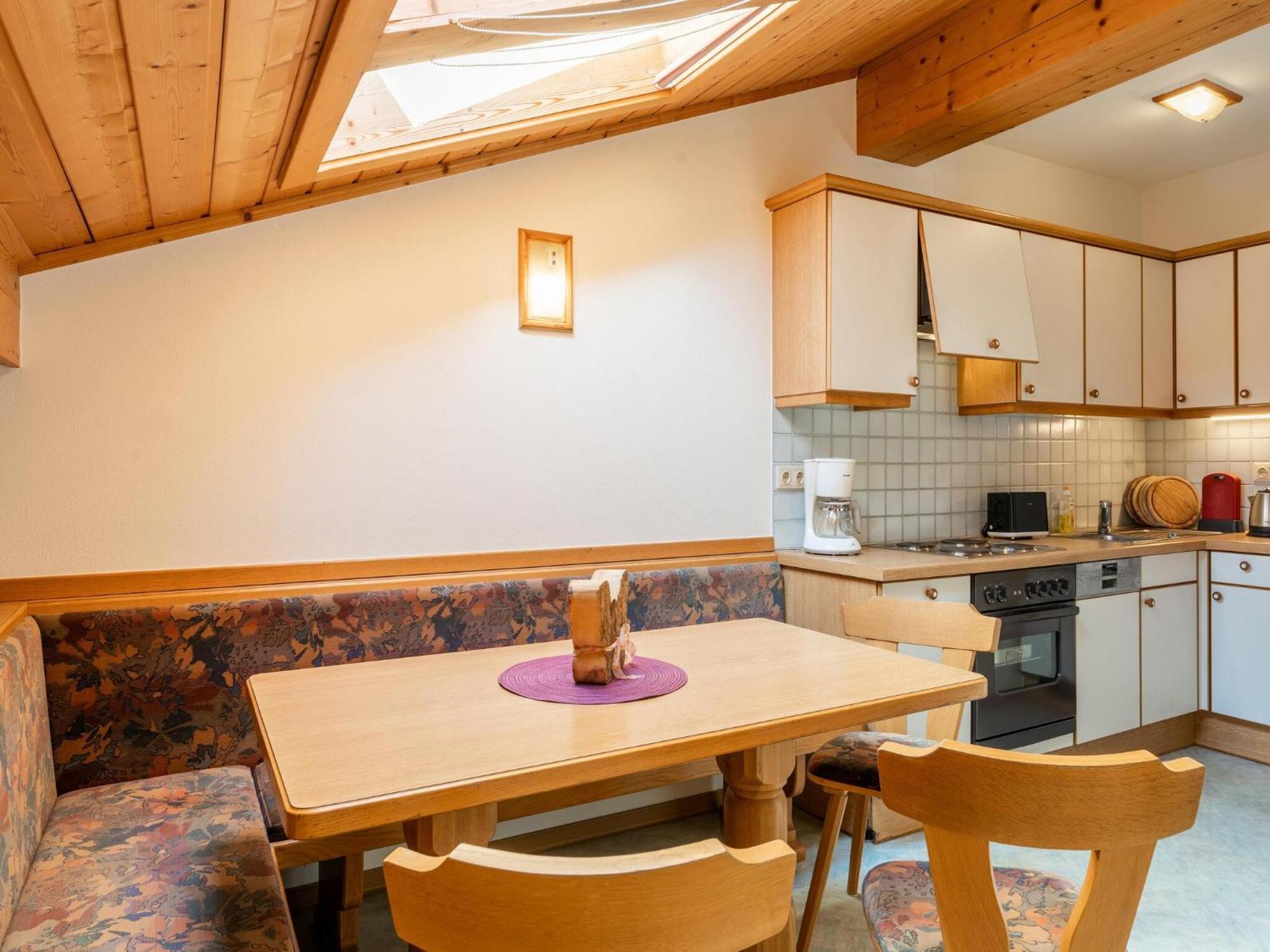 Beautiful Apartment In Mittersill With Balcony Eksteriør bilde