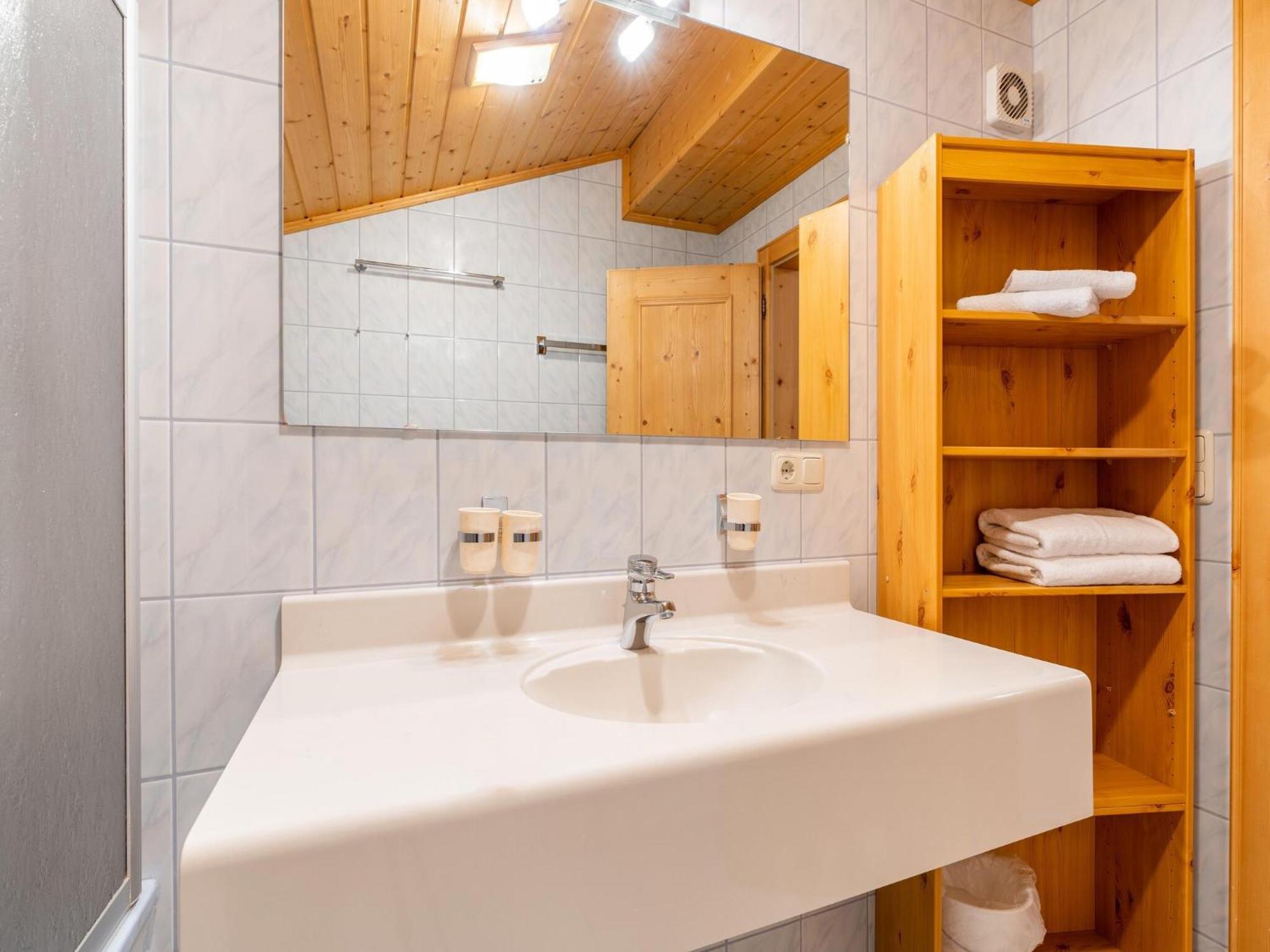 Beautiful Apartment In Mittersill With Balcony Eksteriør bilde