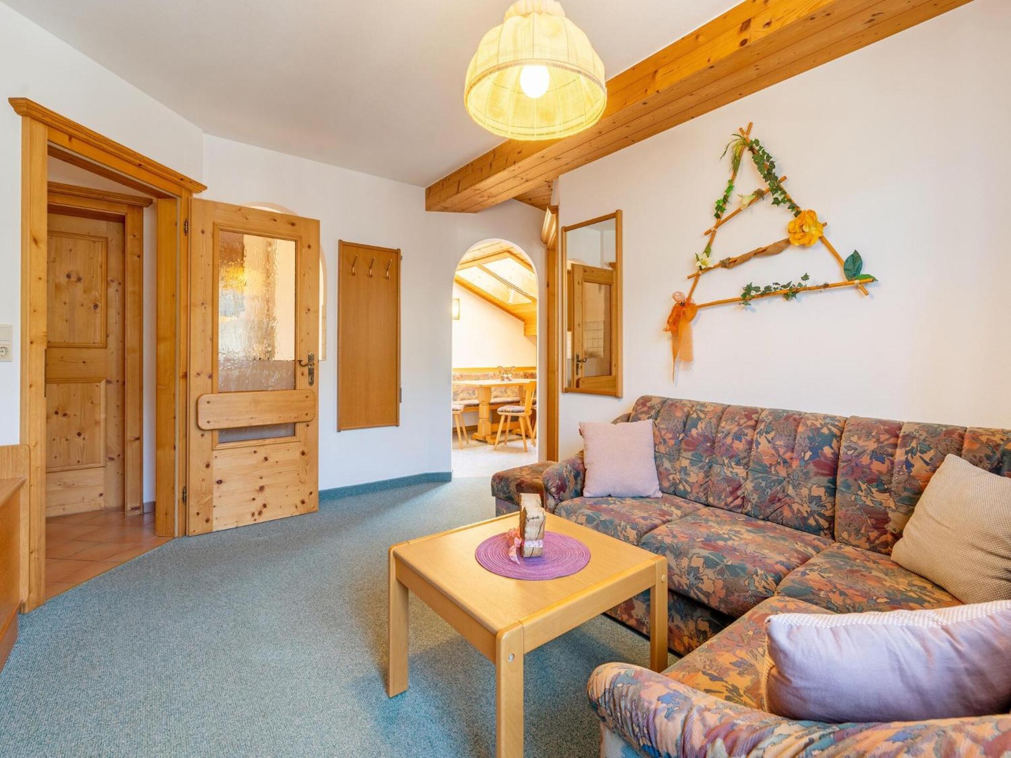 Beautiful Apartment In Mittersill With Balcony Eksteriør bilde