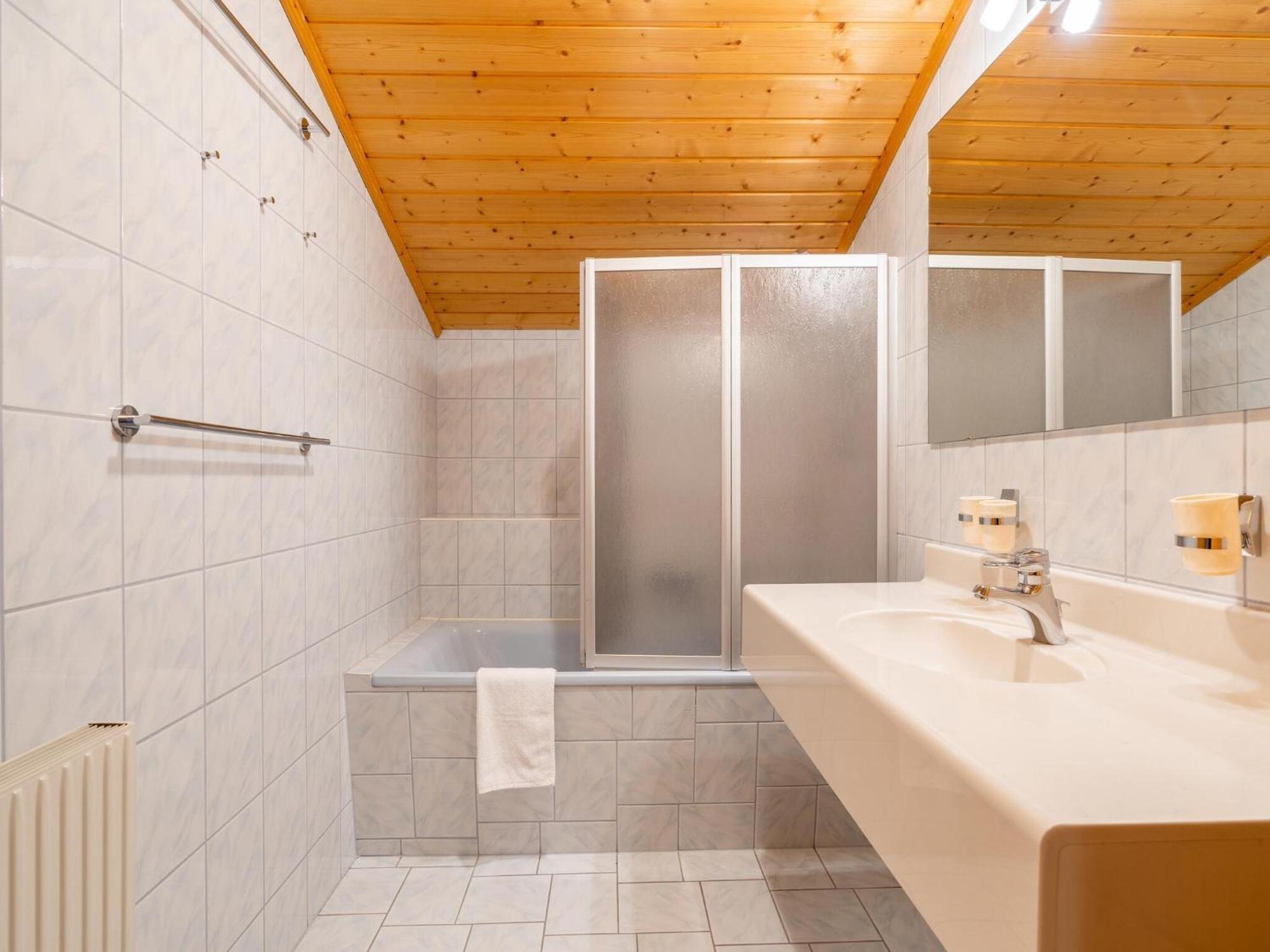 Beautiful Apartment In Mittersill With Balcony Eksteriør bilde